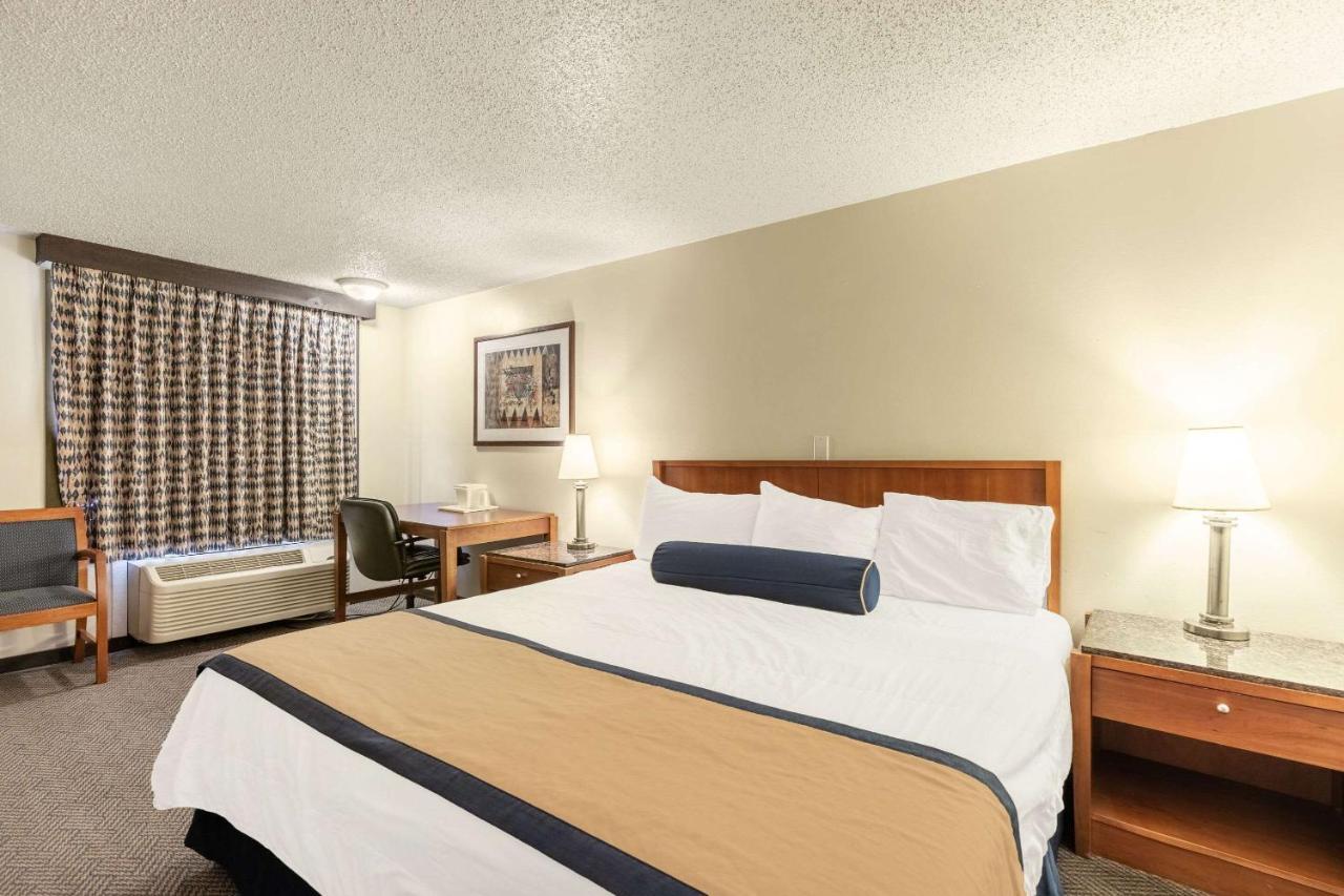 Value Inn Kenosha I-94 - Exit 344 プレザント・プレイリー エクステリア 写真